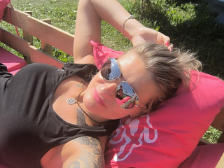  MILF für dich da.