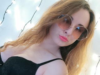  The exciting feeling of Your dick betwixt my pussy lips can really turn me on.